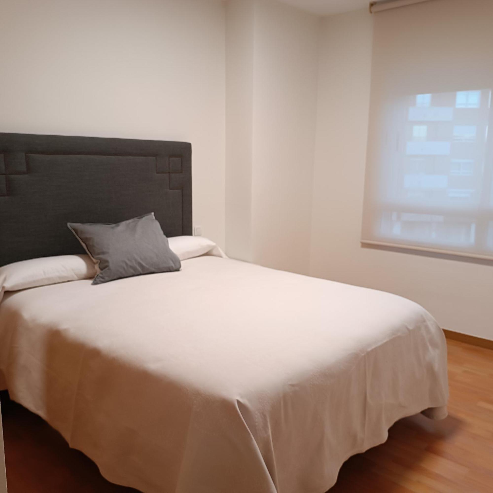 Apartamentos Go Covaresa Parking Gratuito Bajo Disponibilidad Valladolid Exteriör bild