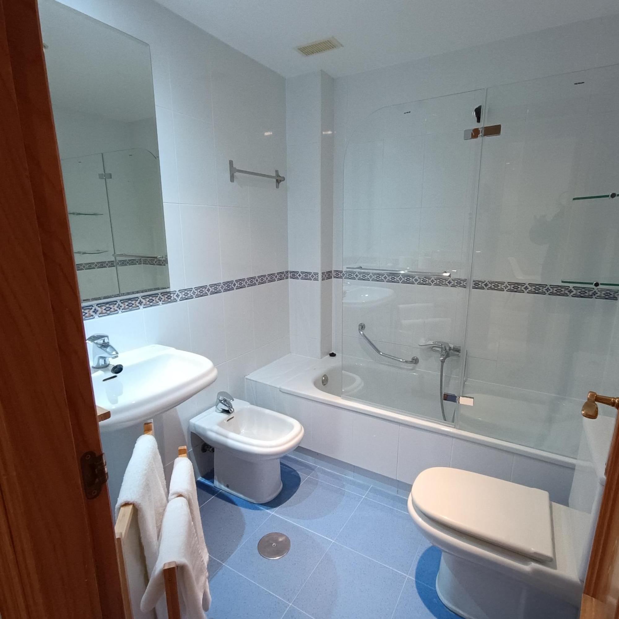 Apartamentos Go Covaresa Parking Gratuito Bajo Disponibilidad Valladolid Exteriör bild
